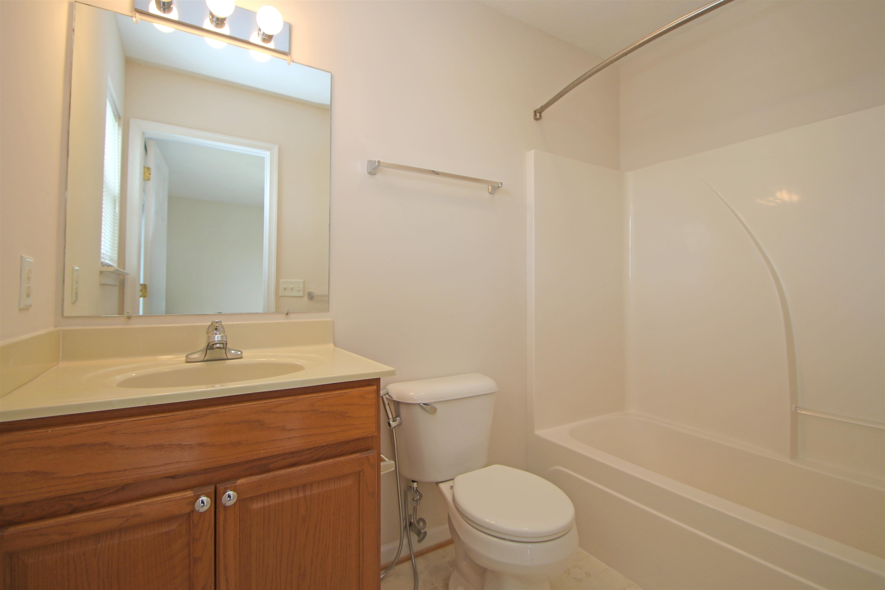 1218 OLD RICHMOND CIR, HARRISONBURG, Virginia 22802, 2 Bedrooms Bedrooms, ,3 BathroomsBathrooms,Residential,1218 OLD RICHMOND CIR,675967 MLS # 675967