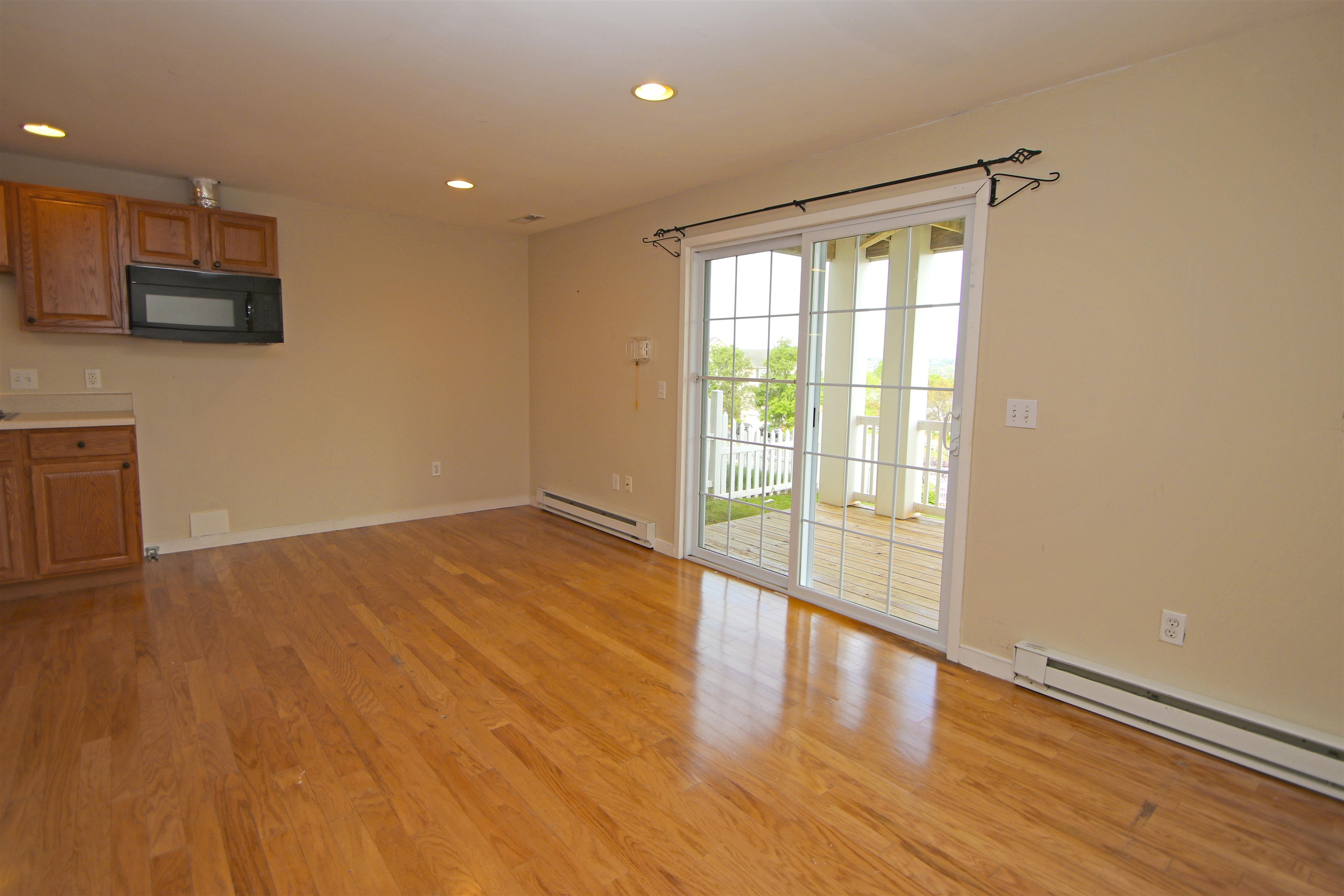 1218 OLD RICHMOND CIR, HARRISONBURG, Virginia 22802, 2 Bedrooms Bedrooms, ,3 BathroomsBathrooms,Residential,1218 OLD RICHMOND CIR,675967 MLS # 675967