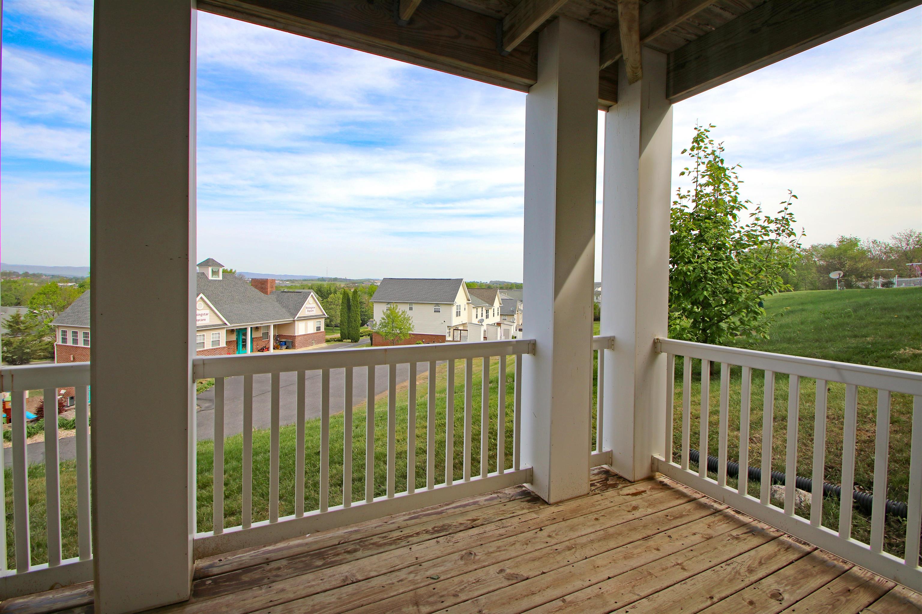 1218 OLD RICHMOND CIR, HARRISONBURG, Virginia 22802, 2 Bedrooms Bedrooms, ,3 BathroomsBathrooms,Residential,1218 OLD RICHMOND CIR,675967 MLS # 675967