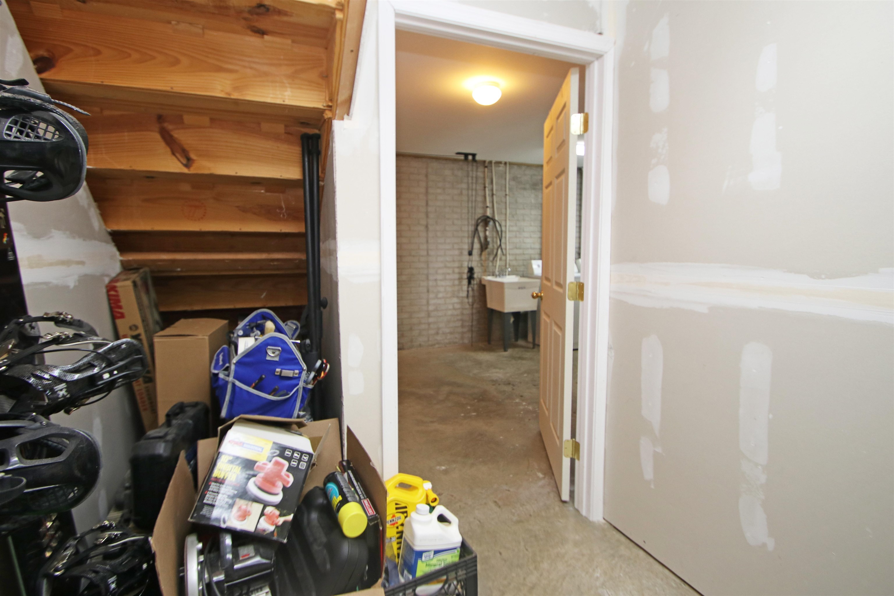 1218 OLD RICHMOND CIR, HARRISONBURG, Virginia 22802, 2 Bedrooms Bedrooms, ,3 BathroomsBathrooms,Residential,1218 OLD RICHMOND CIR,675967 MLS # 675967