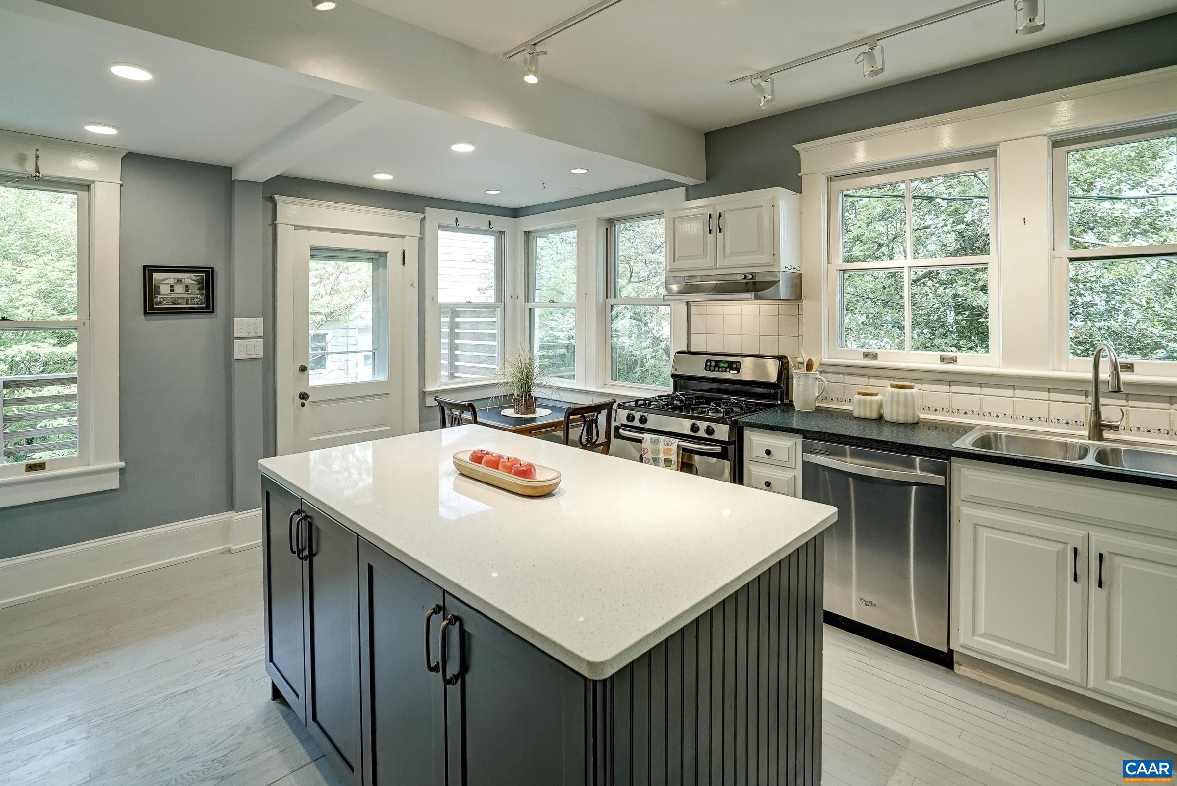 2425 JEFFERSON PARK AVE, CHARLOTTESVILLE, Virginia 22903, 7 Bedrooms Bedrooms, ,3 BathroomsBathrooms,Residential,2425 JEFFERSON PARK AVE,675969 MLS # 675969