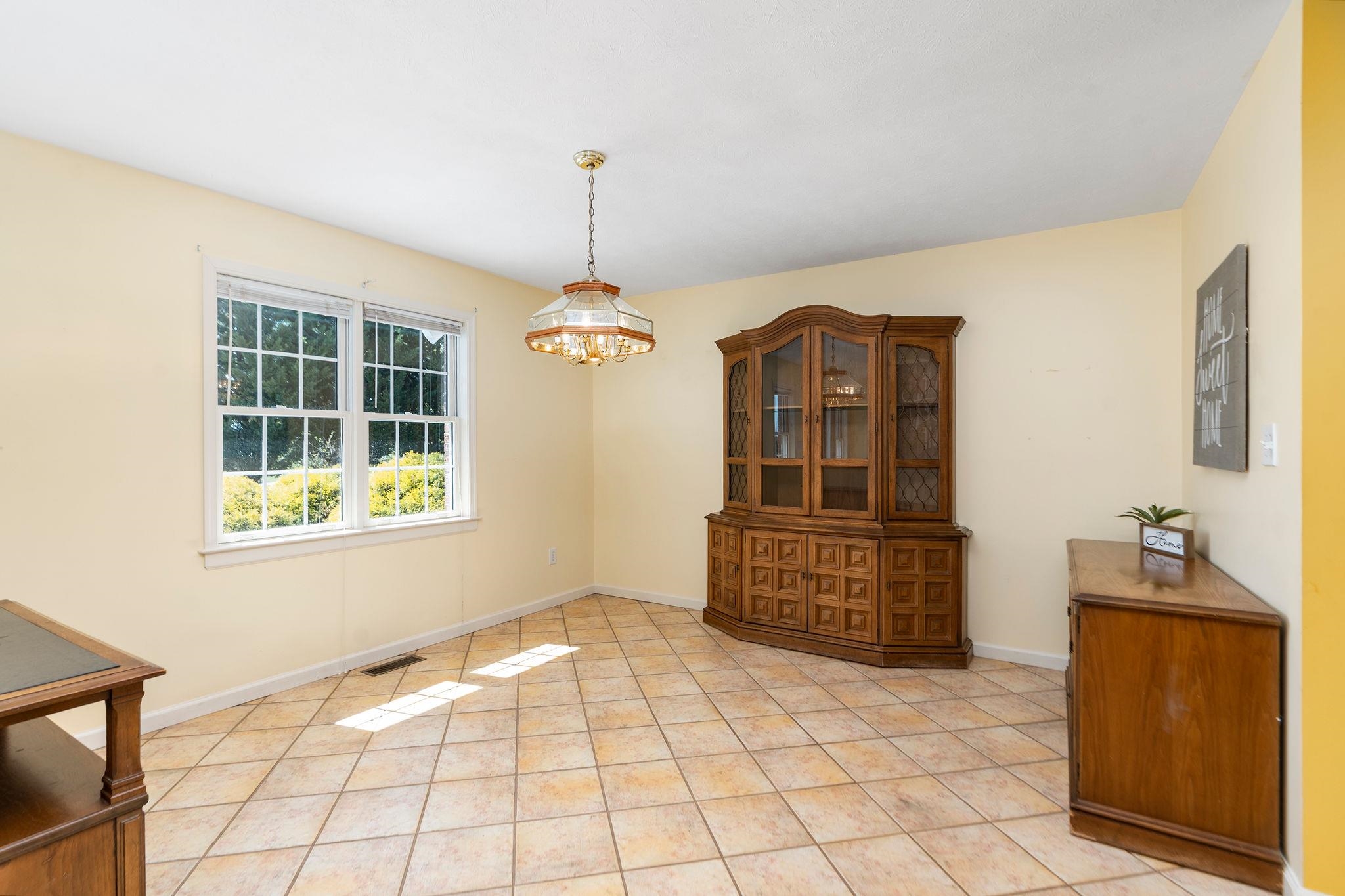 92 FIELDHAVEN DR, STAUNTON, Virginia 24401, 3 Bedrooms Bedrooms, ,3 BathroomsBathrooms,Residential,92 FIELDHAVEN DR,675972 MLS # 675972