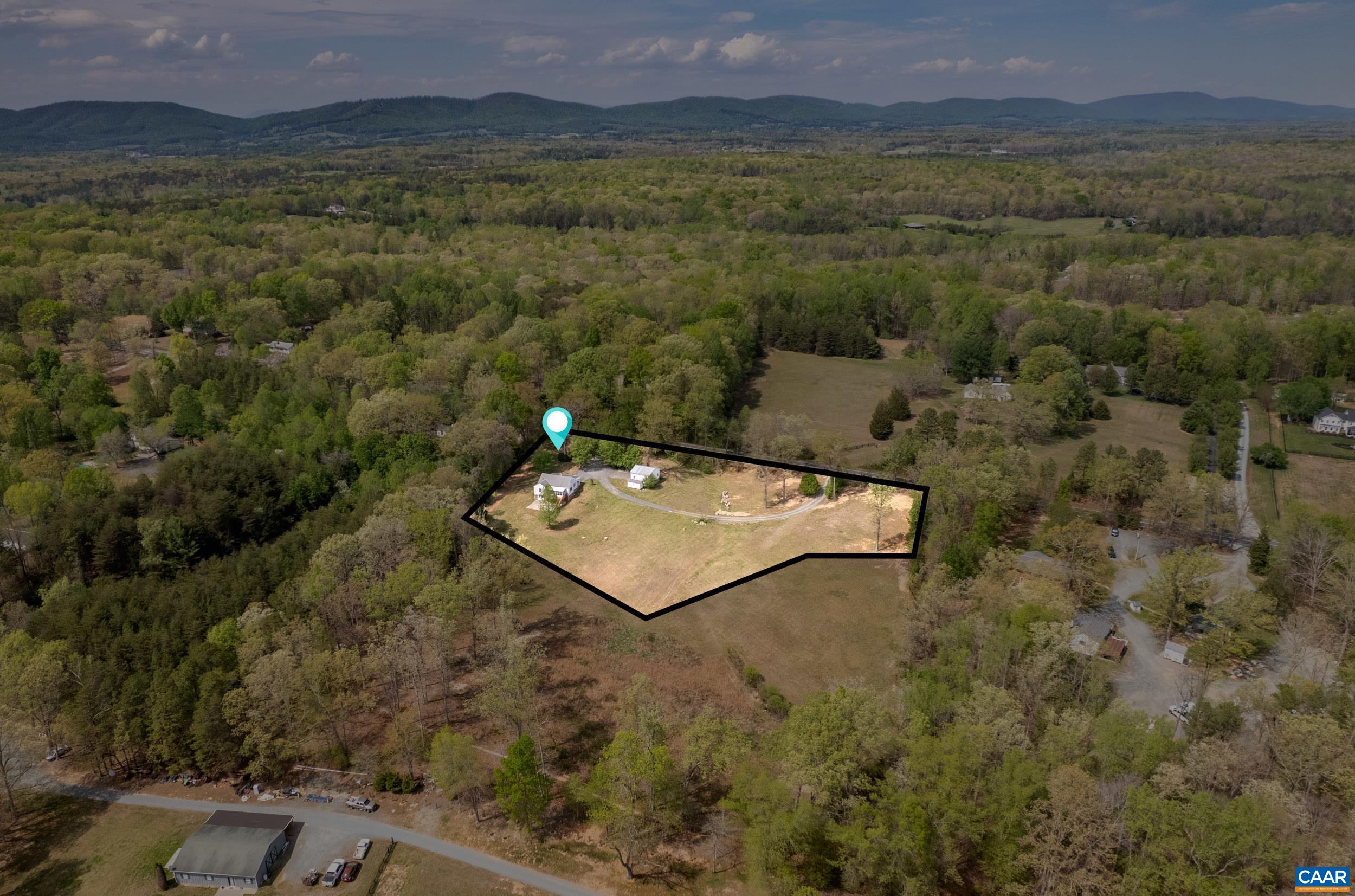 4973 RICHMOND RD, KESWICK, Virginia 22947, 2 Bedrooms Bedrooms, ,2 BathroomsBathrooms,Residential,4973 RICHMOND RD,675973 MLS # 675973