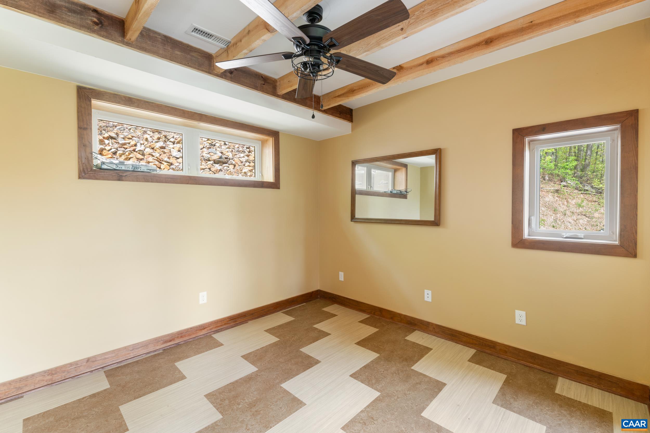 407 FARMVIEW RD, STANARDSVILLE, Virginia 22973, 3 Bedrooms Bedrooms, ,2 BathroomsBathrooms,Residential,407 FARMVIEW RD,675975 MLS # 675975