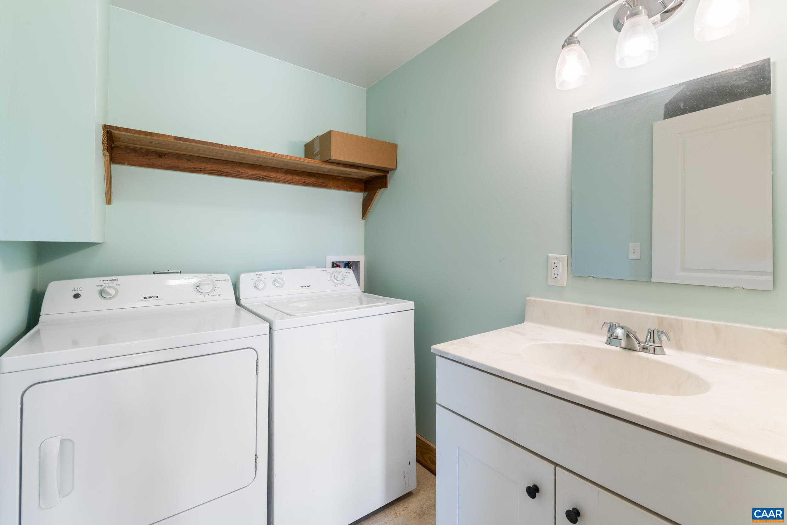 407 FARMVIEW RD, STANARDSVILLE, Virginia 22973, 3 Bedrooms Bedrooms, ,2 BathroomsBathrooms,Residential,407 FARMVIEW RD,675975 MLS # 675975