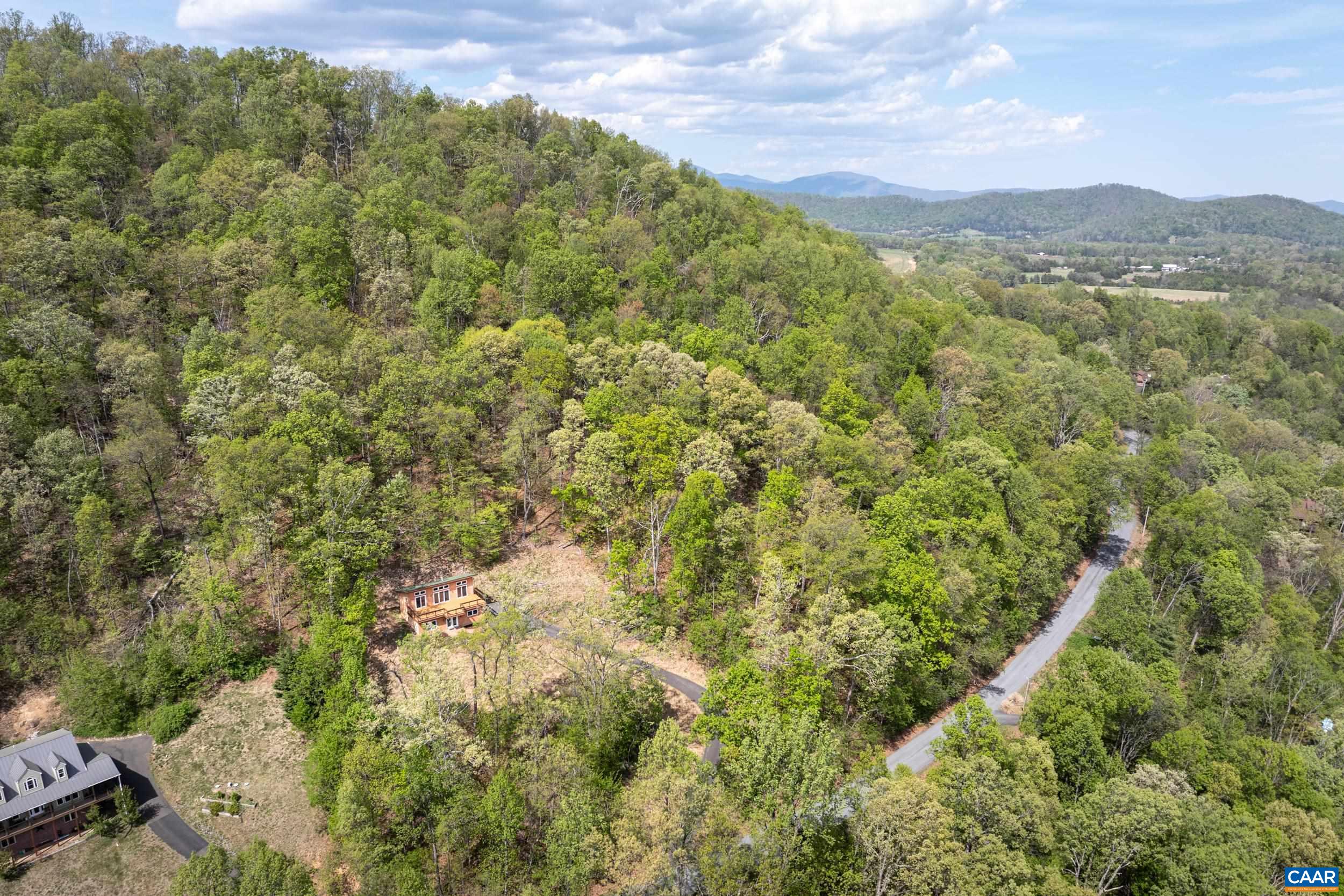 407 FARMVIEW RD, STANARDSVILLE, Virginia 22973, 3 Bedrooms Bedrooms, ,2 BathroomsBathrooms,Residential,407 FARMVIEW RD,675975 MLS # 675975