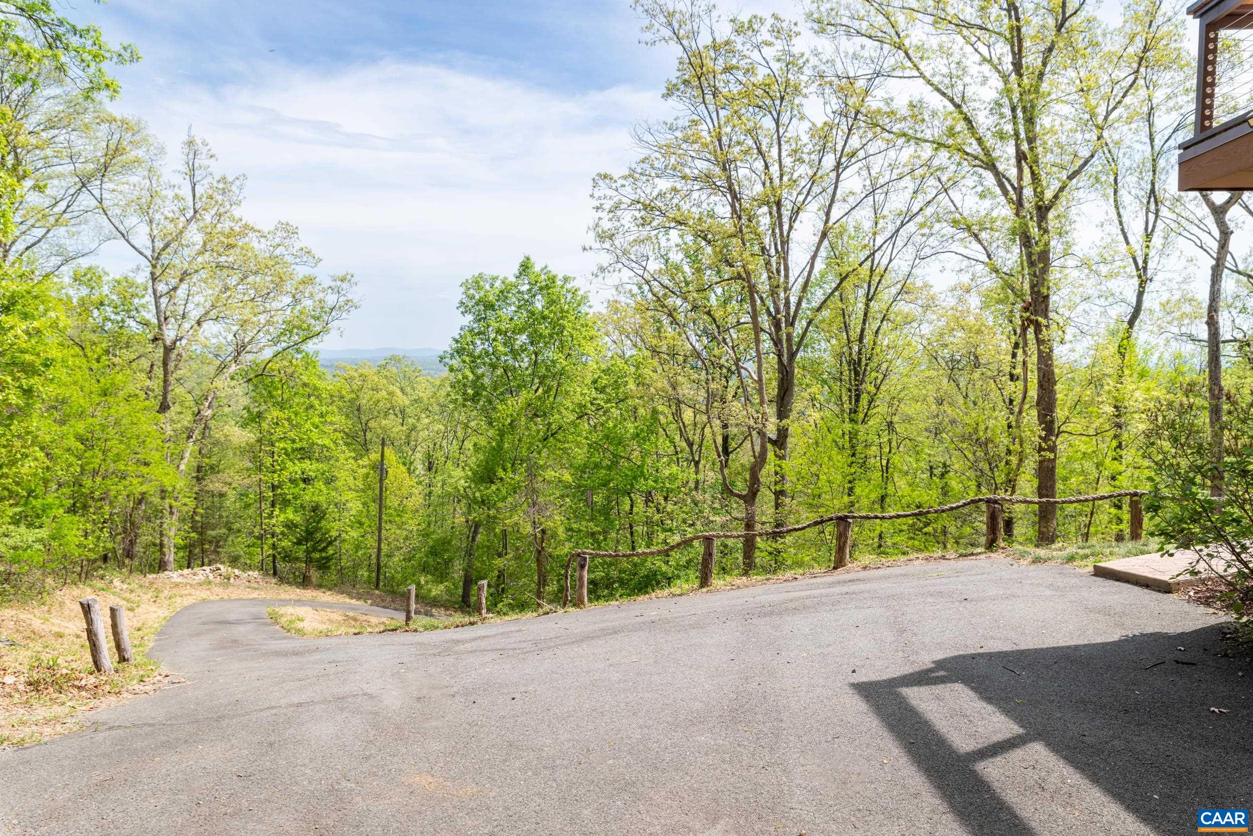 407 FARMVIEW RD, STANARDSVILLE, Virginia 22973, 3 Bedrooms Bedrooms, ,2 BathroomsBathrooms,Residential,407 FARMVIEW RD,675975 MLS # 675975