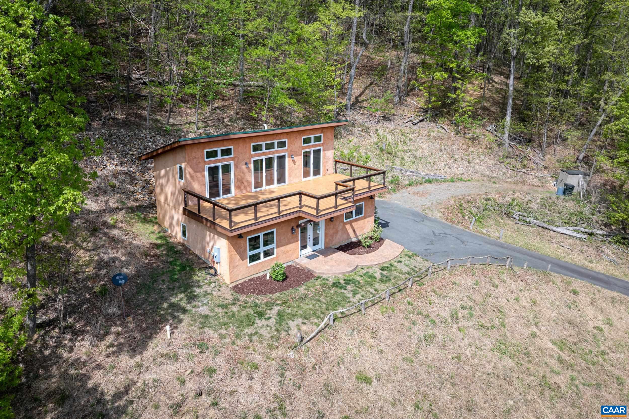 407 FARMVIEW RD, STANARDSVILLE, Virginia 22973, 3 Bedrooms Bedrooms, ,2 BathroomsBathrooms,Residential,407 FARMVIEW RD,675975 MLS # 675975