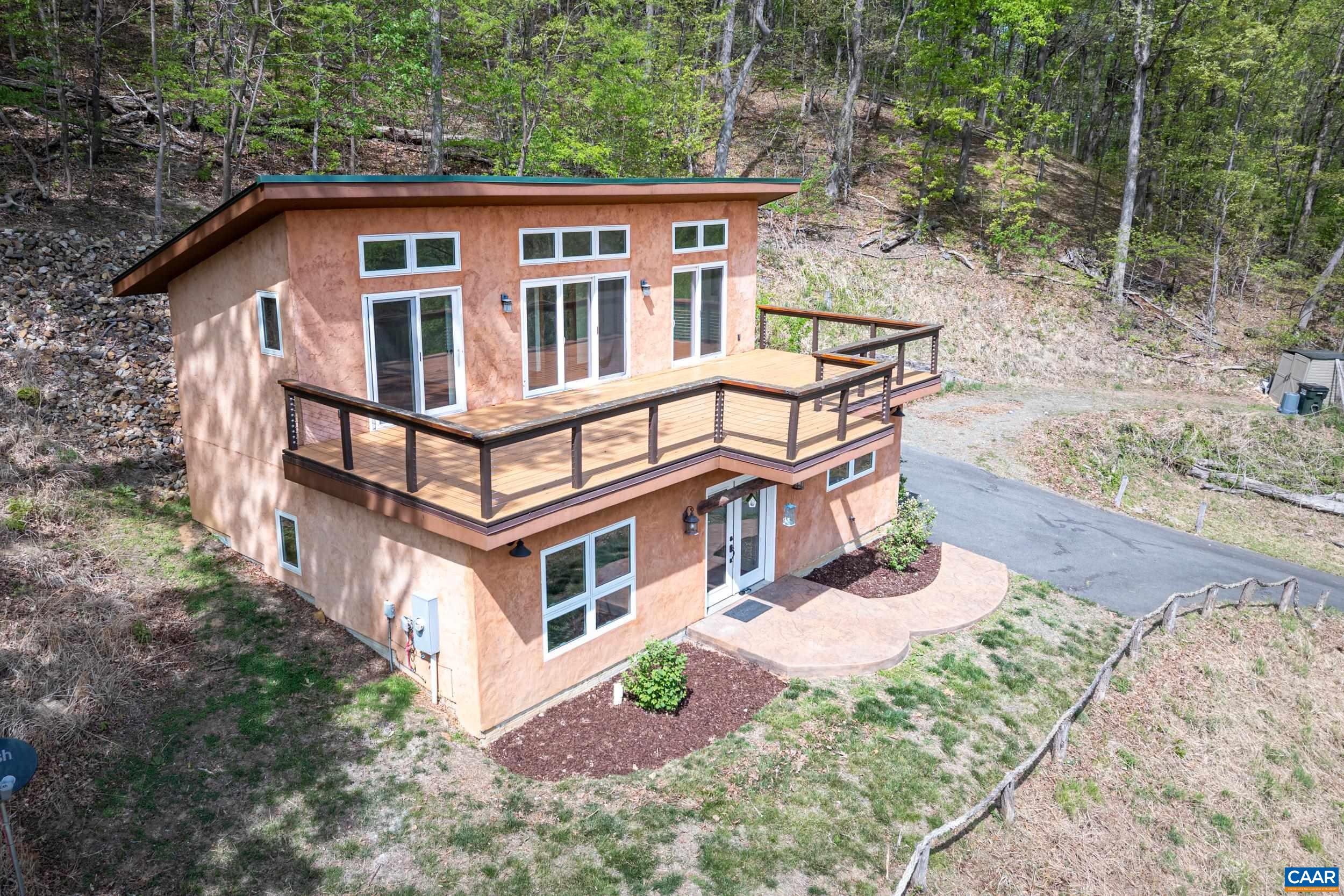 407 FARMVIEW RD, STANARDSVILLE, Virginia 22973, 3 Bedrooms Bedrooms, ,2 BathroomsBathrooms,Residential,407 FARMVIEW RD,675975 MLS # 675975