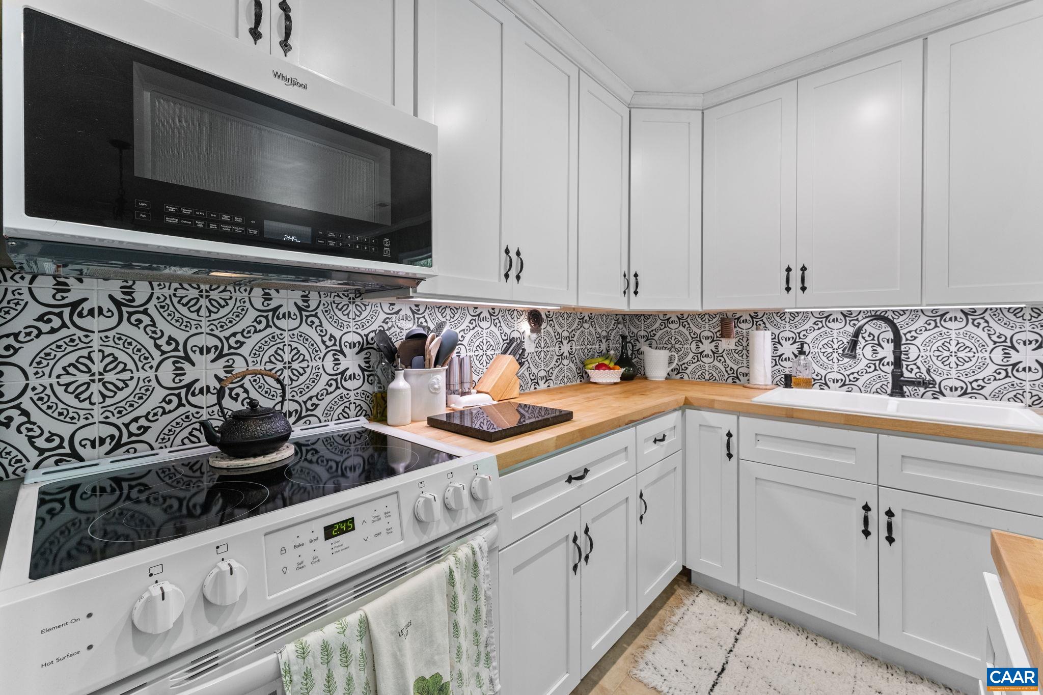 703 OAK CREEK RD, PALMYRA, Virginia 22963, 3 Bedrooms Bedrooms, ,1 BathroomBathrooms,Residential,703 OAK CREEK RD,675976 MLS # 675976