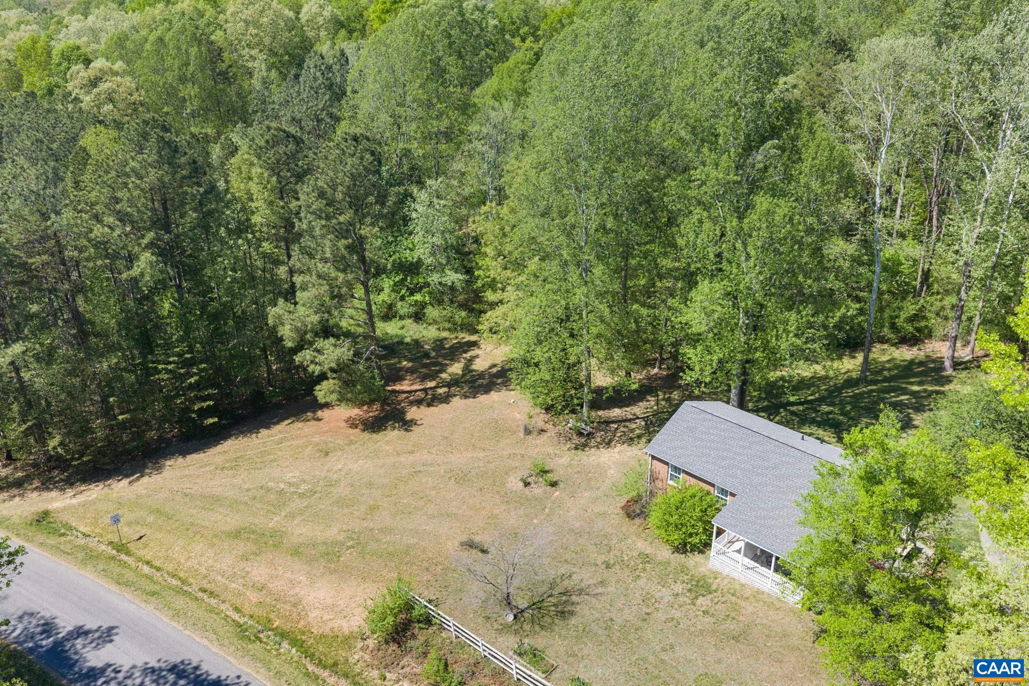 703 OAK CREEK RD, PALMYRA, Virginia 22963, 3 Bedrooms Bedrooms, ,1 BathroomBathrooms,Residential,703 OAK CREEK RD,675976 MLS # 675976