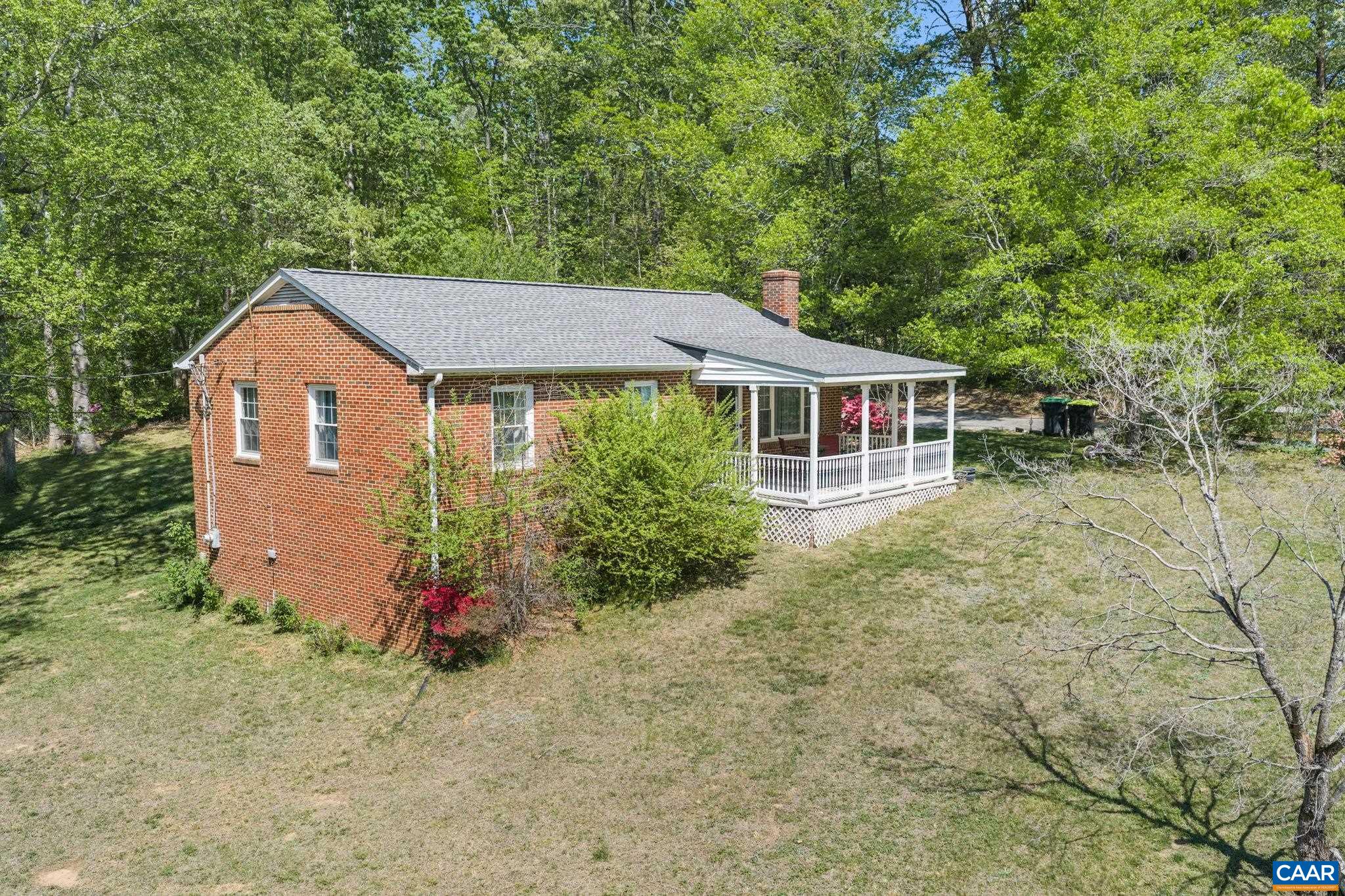 703 OAK CREEK RD, PALMYRA, Virginia 22963, 3 Bedrooms Bedrooms, ,1 BathroomBathrooms,Residential,703 OAK CREEK RD,675976 MLS # 675976