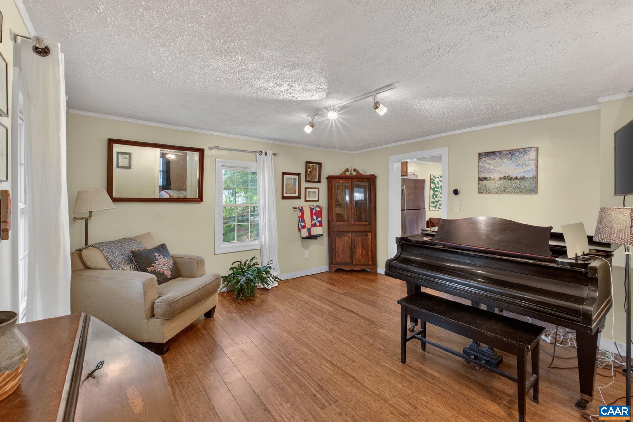 605 BOLLING AVE, CHARLOTTESVILLE, Virginia 22902, 2 Bedrooms Bedrooms, ,1 BathroomBathrooms,Residential,605 BOLLING AVE,675978 MLS # 675978