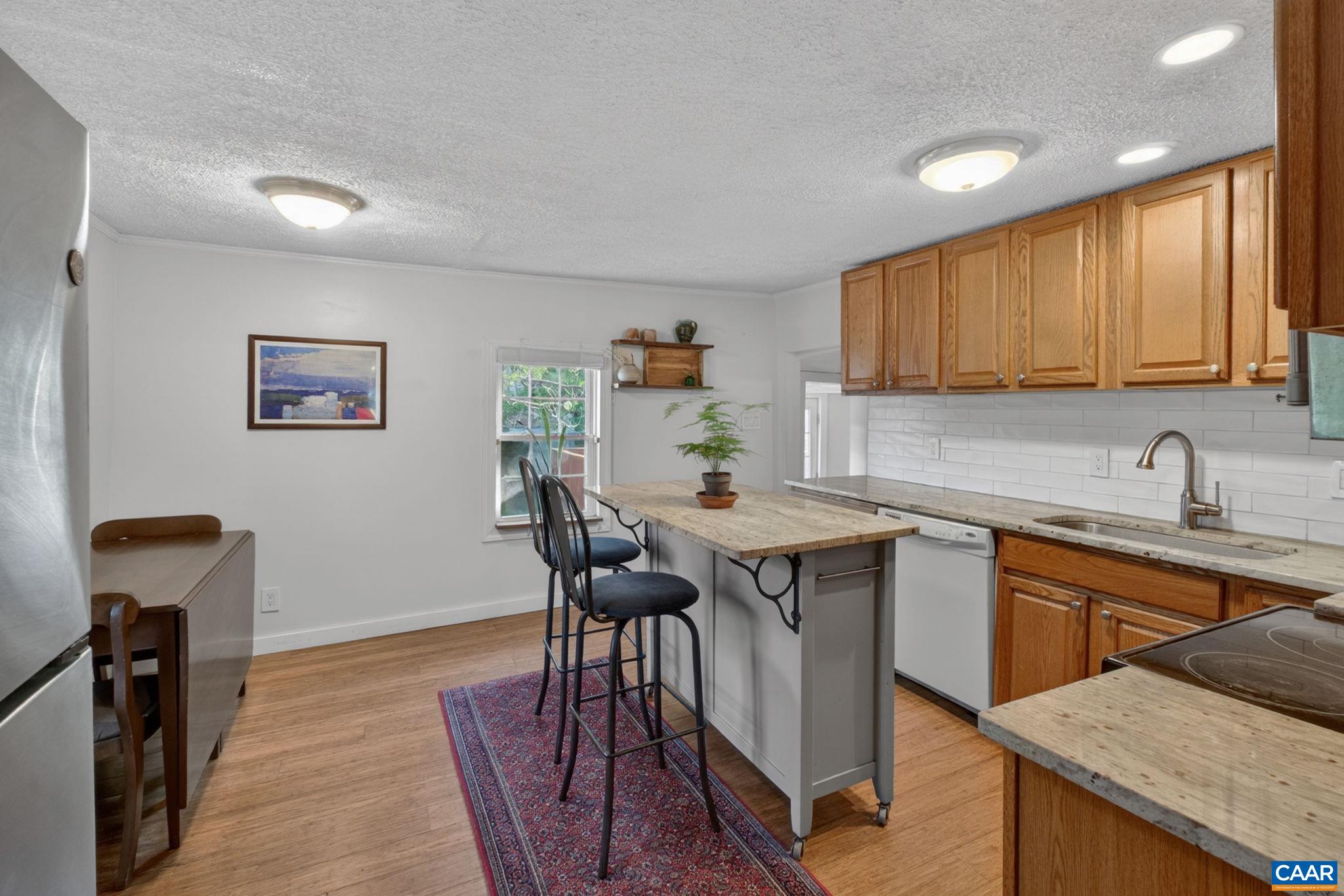 605 BOLLING AVE, CHARLOTTESVILLE, Virginia 22902, 2 Bedrooms Bedrooms, ,1 BathroomBathrooms,Residential,605 BOLLING AVE,675978 MLS # 675978