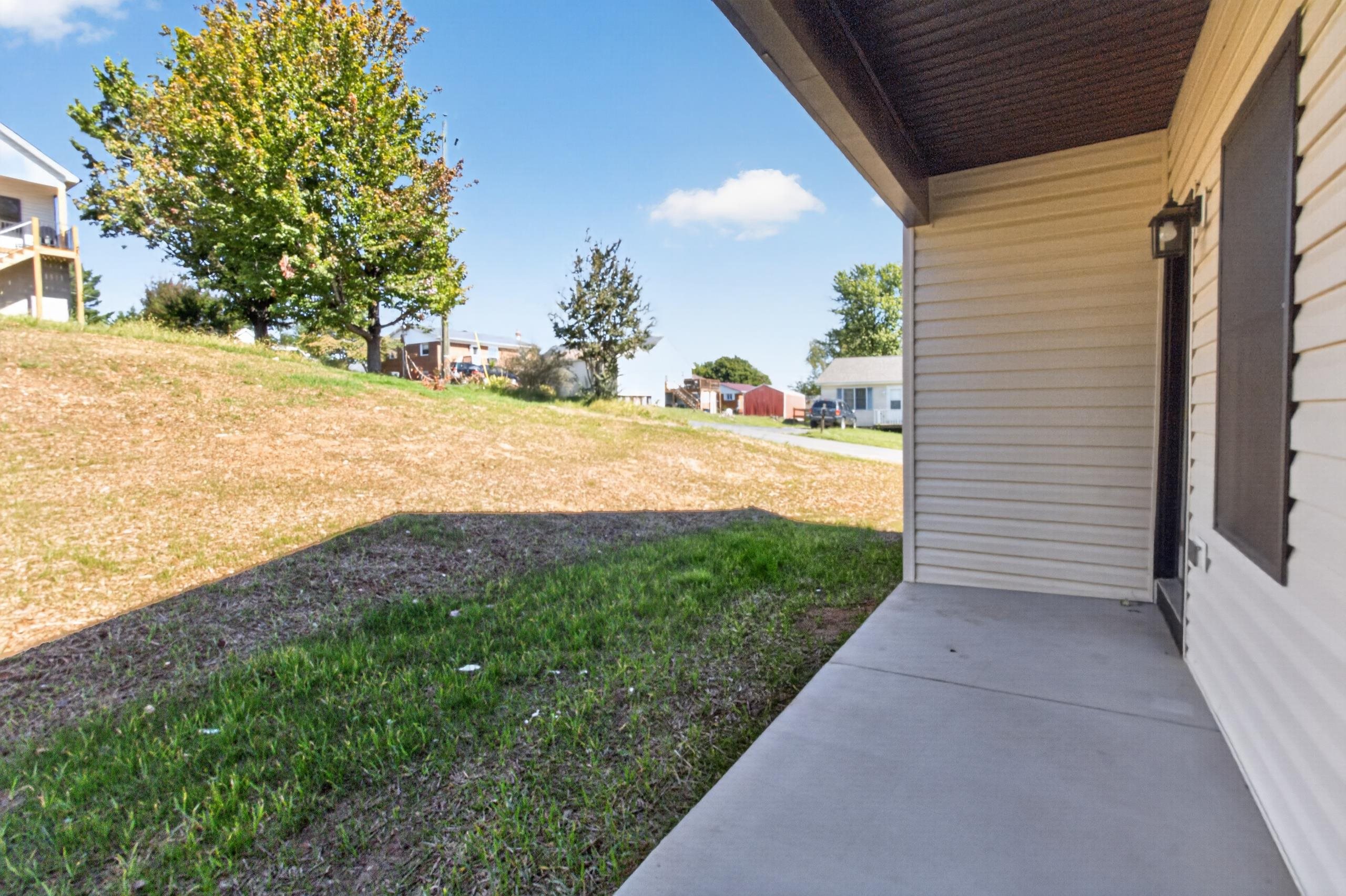 91 BEVERLEY ST, VERONA, Virginia 24482, 3 Bedrooms Bedrooms, ,2 BathroomsBathrooms,Residential,91 BEVERLEY ST,675980 MLS # 675980 91 BEVERLEY ST, VERONA, Virginia 24482, 3 Bedrooms Bedrooms, ,2 BathroomsBathrooms,Residential,91 BEVERLEY ST,675980 MLS # 675980
