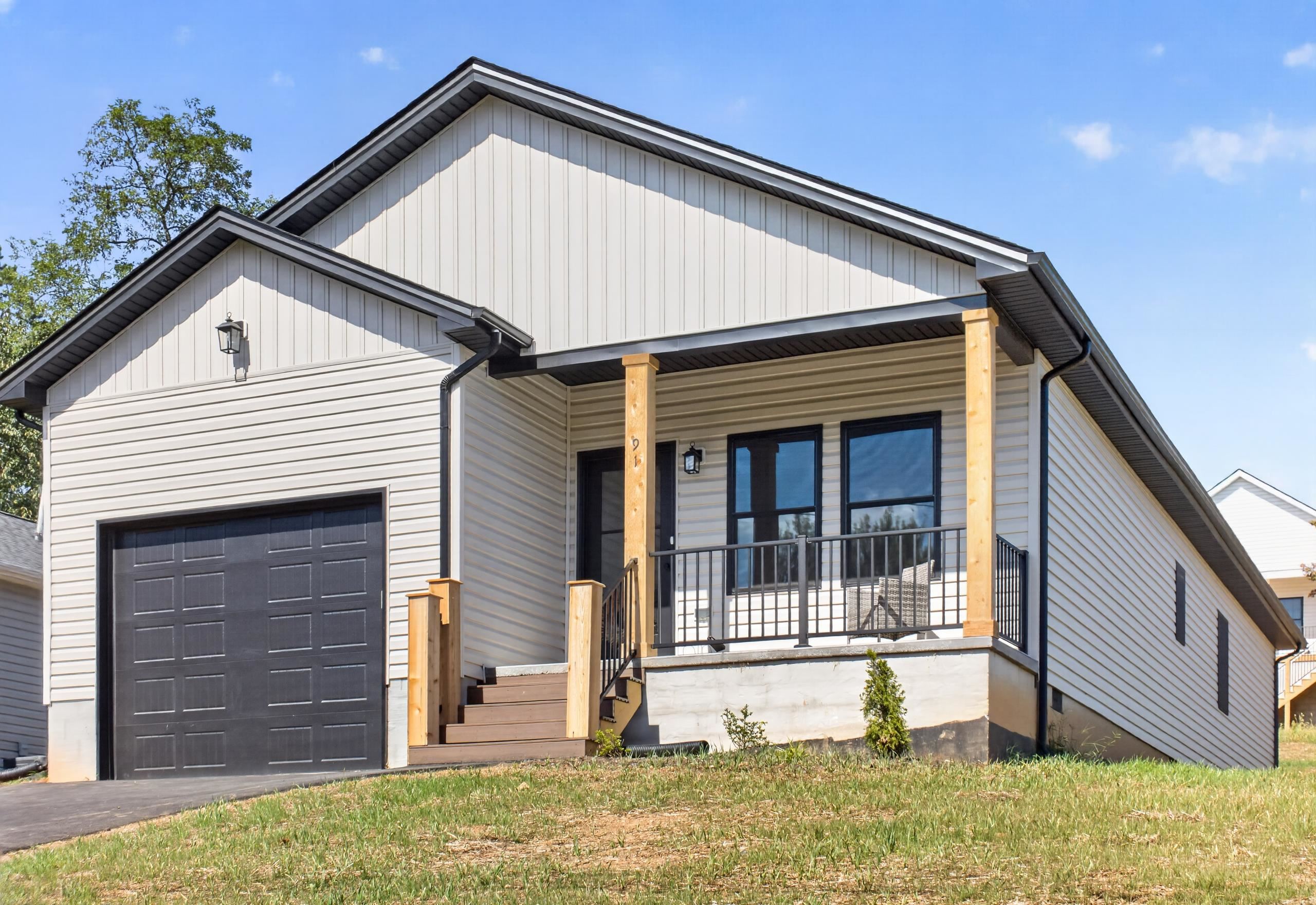 91 BEVERLEY ST, VERONA, Virginia 24482, 3 Bedrooms Bedrooms, ,2 BathroomsBathrooms,Residential,91 BEVERLEY ST,675980 MLS # 675980 91 BEVERLEY ST, VERONA, Virginia 24482, 3 Bedrooms Bedrooms, ,2 BathroomsBathrooms,Residential,91 BEVERLEY ST,675980 MLS # 675980