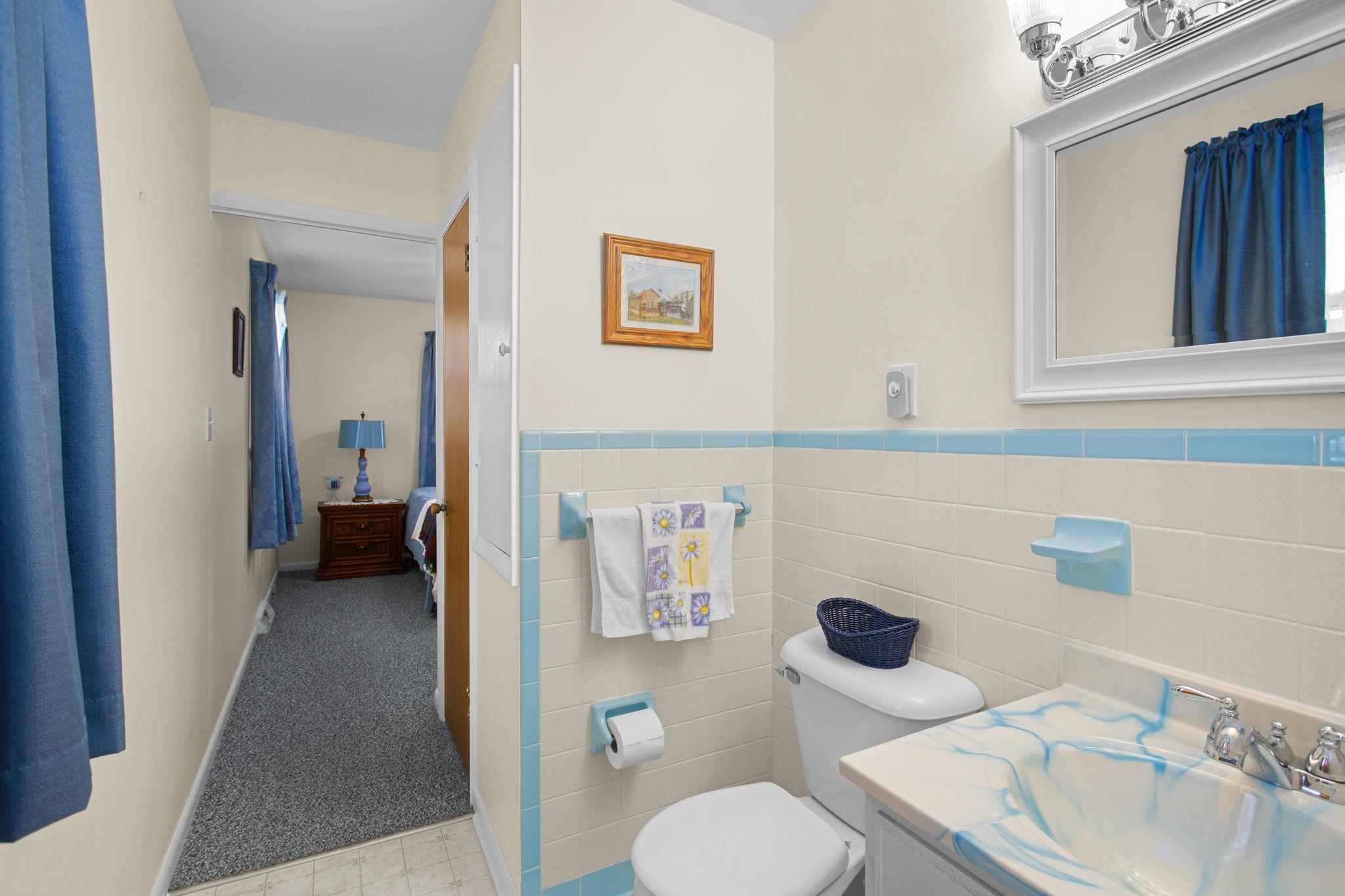 225 HARTMAN DR, HARRISONBURG, Virginia 22802, 3 Bedrooms Bedrooms, ,1 BathroomBathrooms,Residential,225 HARTMAN DR,675982 MLS # 675982