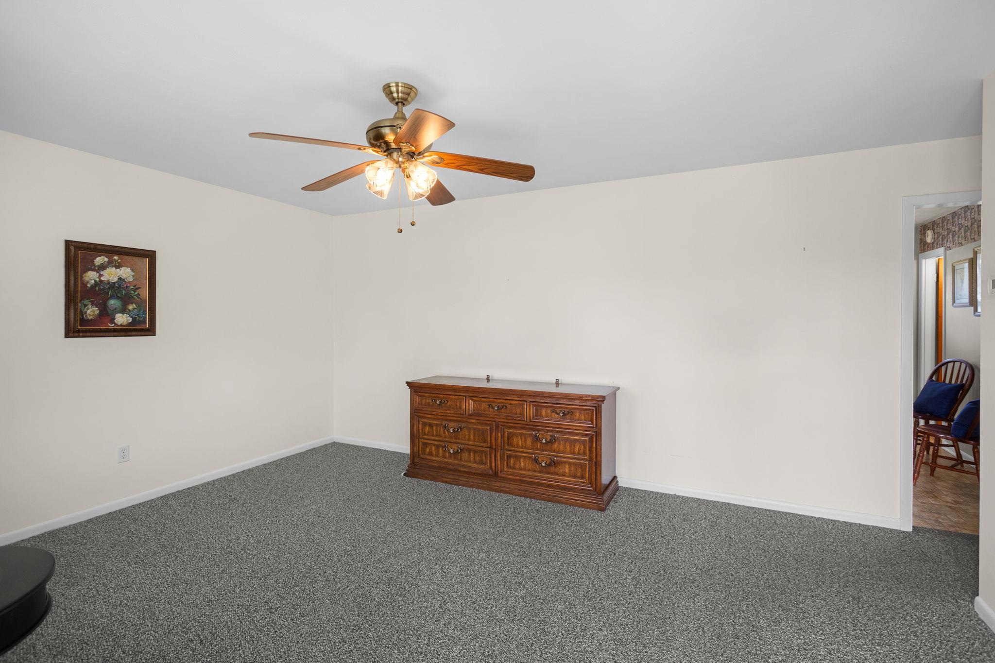 225 HARTMAN DR, HARRISONBURG, Virginia 22802, 3 Bedrooms Bedrooms, ,1 BathroomBathrooms,Residential,225 HARTMAN DR,675982 MLS # 675982