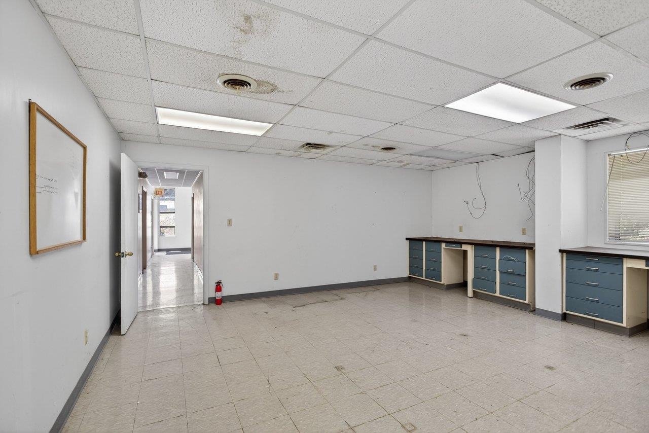 52 MID VALLEY LN, VERONA, Virginia 24482, ,Commercial,52 MID VALLEY LN,675989 MLS # 675989