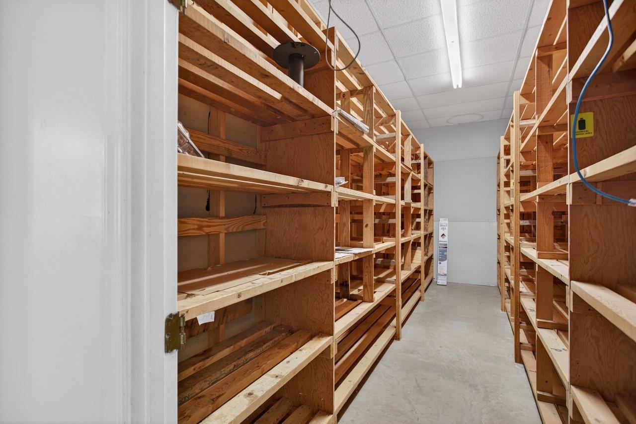 52 MID VALLEY LN, VERONA, Virginia 24482, ,Commercial,52 MID VALLEY LN,675989 MLS # 675989