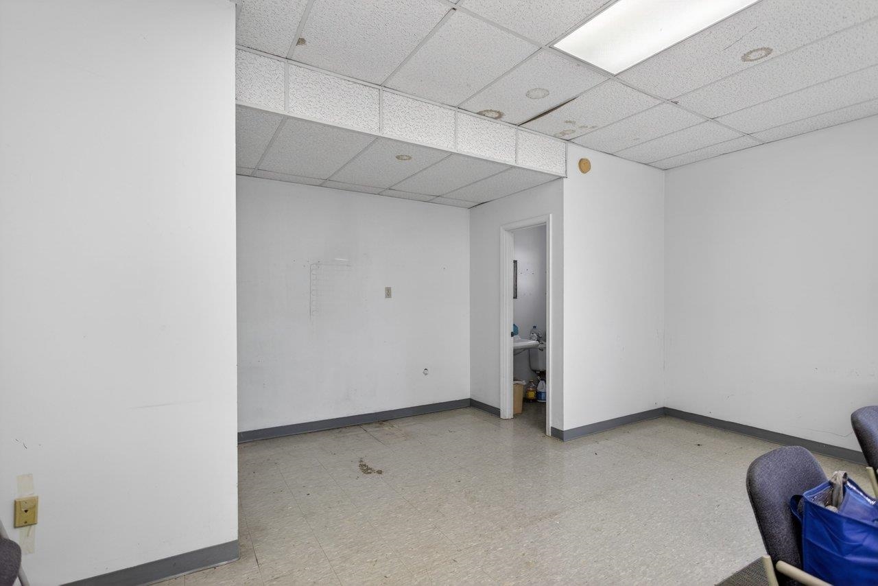 52 MID VALLEY LN, VERONA, Virginia 24482, ,Commercial,52 MID VALLEY LN,675989 MLS # 675989