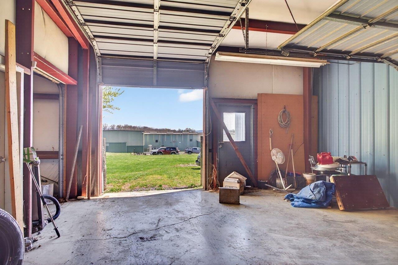 52 MID VALLEY LN, VERONA, Virginia 24482, ,Commercial,52 MID VALLEY LN,675989 MLS # 675989