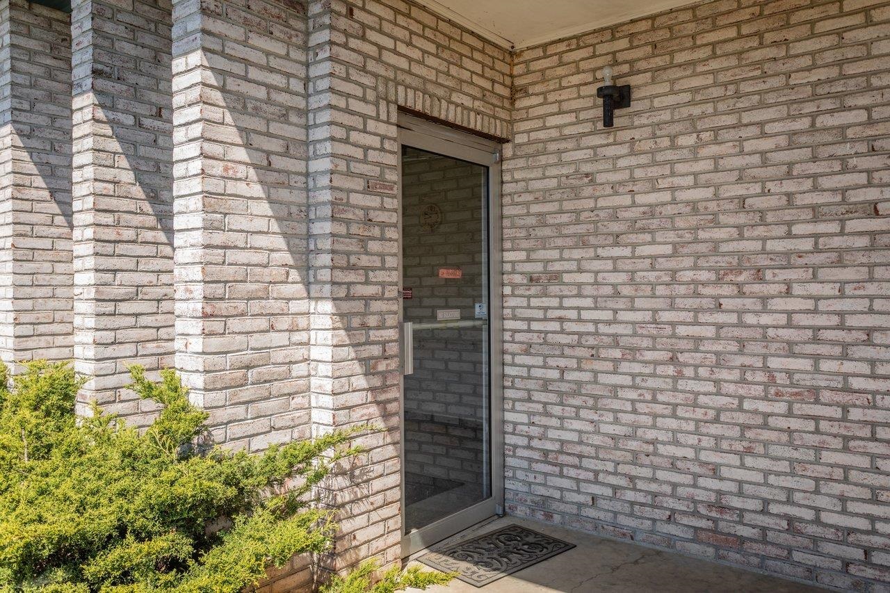 52 MID VALLEY LN, VERONA, Virginia 24482, ,Commercial,52 MID VALLEY LN,675989 MLS # 675989