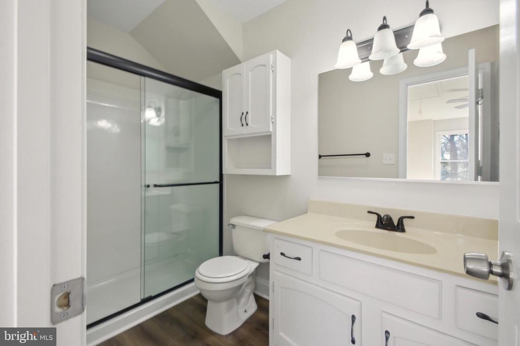 340 HARPER DR, ORANGE, Virginia 22960, 2 Bedrooms Bedrooms, ,2 BathroomsBathrooms,Residential,340 HARPER DR,VAOR2013494 MLS # VAOR2013494