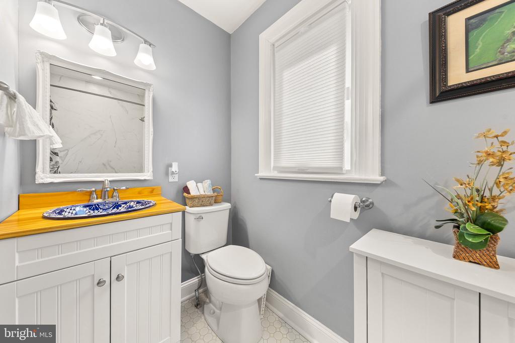 205 N MAIN ST, MADISON, Virginia 22727, 4 Bedrooms Bedrooms, ,3 BathroomsBathrooms,Residential,205 N MAIN ST,VAMA2002642 MLS # VAMA2002642