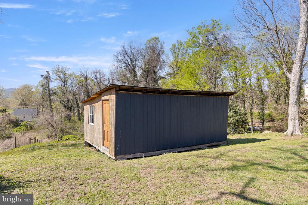 205 N MAIN ST, MADISON, Virginia 22727, 4 Bedrooms Bedrooms, ,3 BathroomsBathrooms,Residential,205 N MAIN ST,VAMA2002642 MLS # VAMA2002642