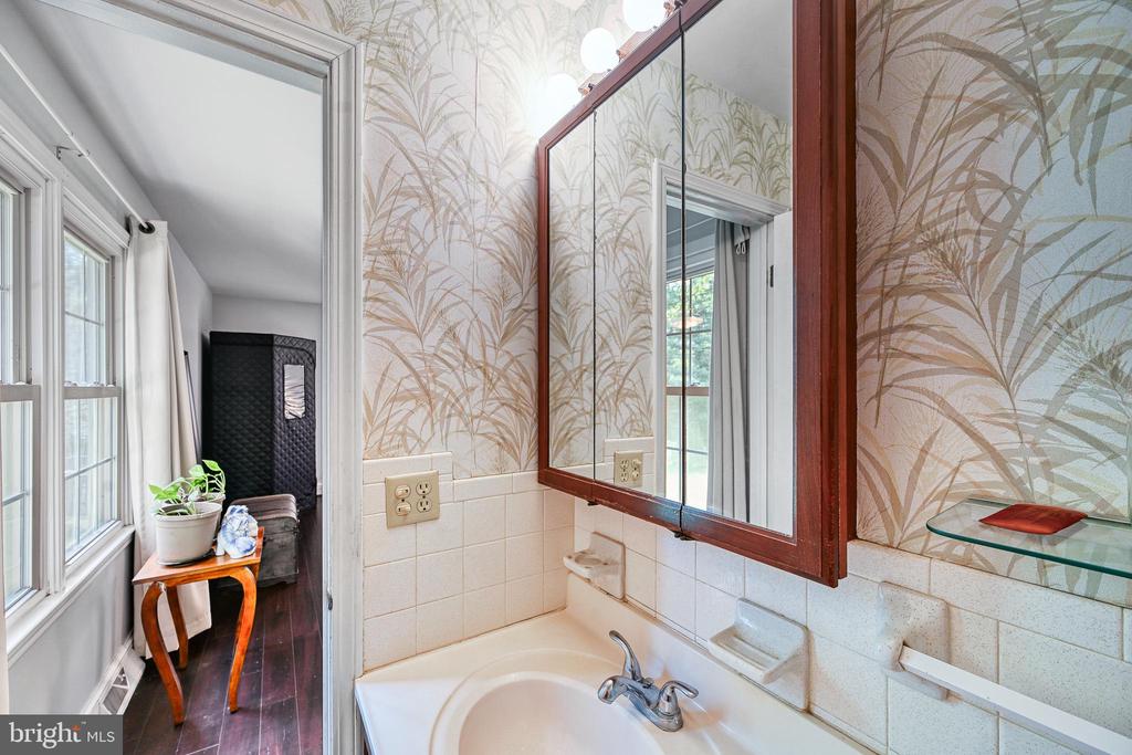 12365 RANDLE LN, CULPEPER, Virginia 22701, 4 Bedrooms Bedrooms, ,2 BathroomsBathrooms,Residential,12365 RANDLE LN,VACU2013314 MLS # VACU2013314