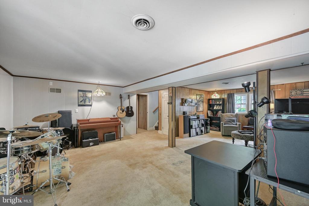 12365 RANDLE LN, CULPEPER, Virginia 22701, 4 Bedrooms Bedrooms, ,2 BathroomsBathrooms,Residential,12365 RANDLE LN,VACU2013314 MLS # VACU2013314