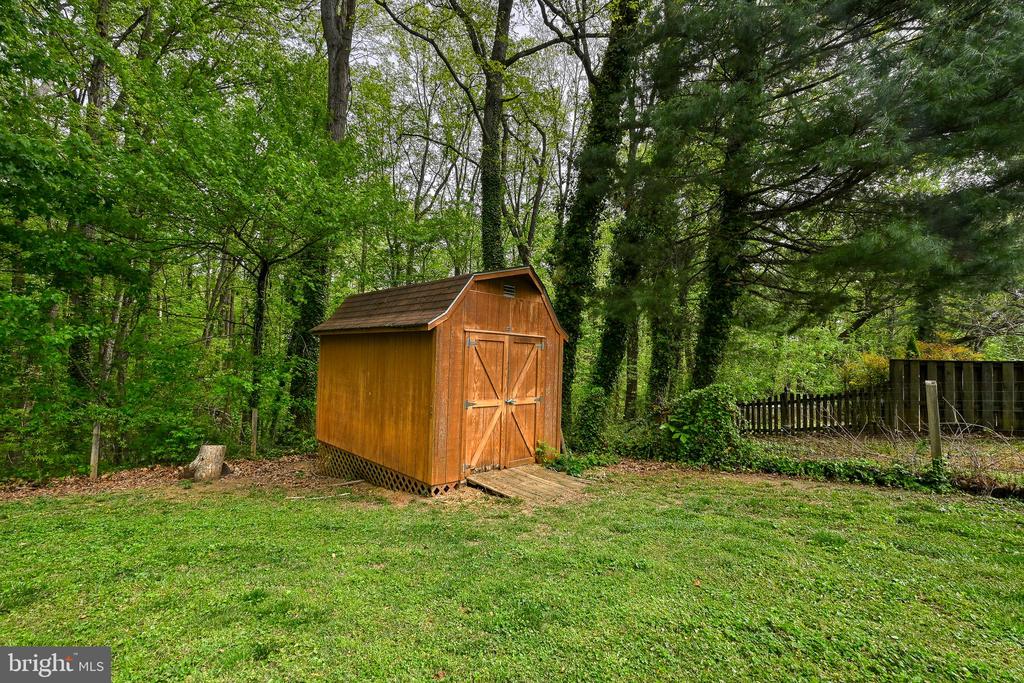 12365 RANDLE LN, CULPEPER, Virginia 22701, 4 Bedrooms Bedrooms, ,2 BathroomsBathrooms,Residential,12365 RANDLE LN,VACU2013314 MLS # VACU2013314