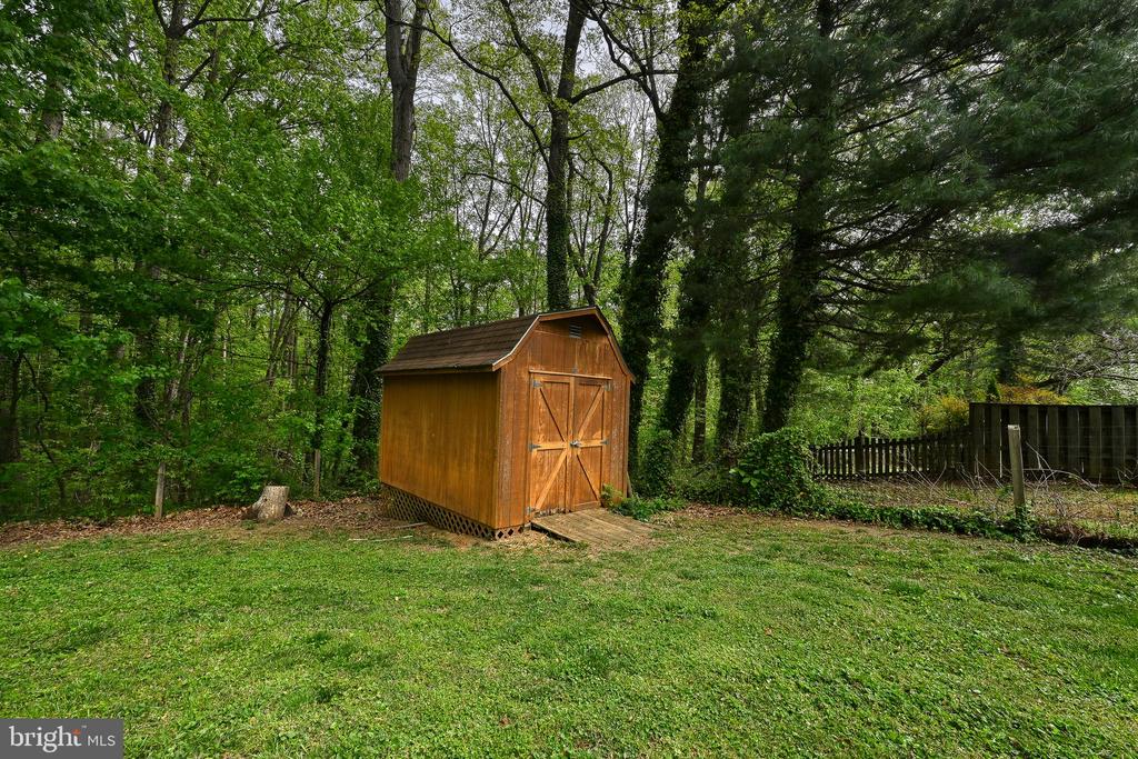 12365 RANDLE LN, CULPEPER, Virginia 22701, 4 Bedrooms Bedrooms, ,2 BathroomsBathrooms,Residential,12365 RANDLE LN,VACU2013314 MLS # VACU2013314