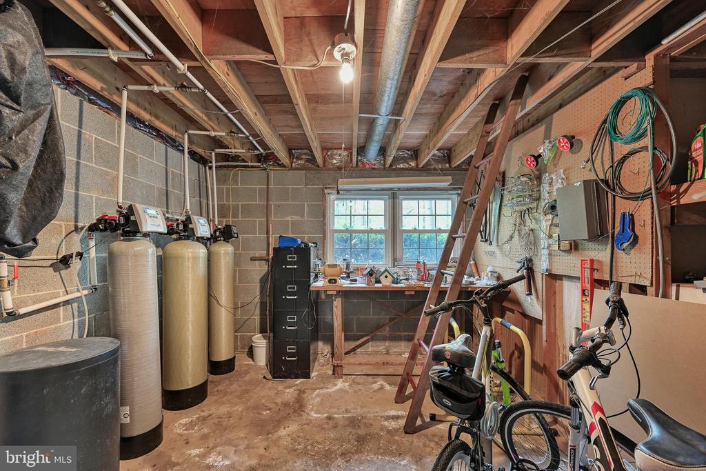 12365 RANDLE LN, CULPEPER, Virginia 22701, 4 Bedrooms Bedrooms, ,2 BathroomsBathrooms,Residential,12365 RANDLE LN,VACU2013314 MLS # VACU2013314