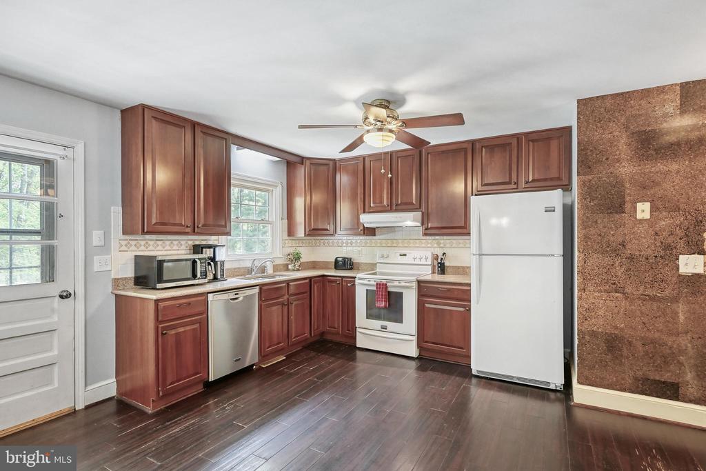 12365 RANDLE LN, CULPEPER, Virginia 22701, 4 Bedrooms Bedrooms, ,2 BathroomsBathrooms,Residential,12365 RANDLE LN,VACU2013314 MLS # VACU2013314