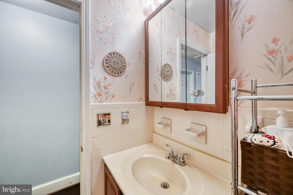 12365 RANDLE LN, CULPEPER, Virginia 22701, 4 Bedrooms Bedrooms, ,2 BathroomsBathrooms,Residential,12365 RANDLE LN,VACU2013314 MLS # VACU2013314