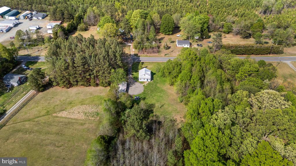 18634 LOUISA RD, LOUISA, Virginia 23093, 3 Bedrooms Bedrooms, ,2 BathroomsBathrooms,Residential,One Level Living - Like NEW cottage on 2.43 acres,18634 LOUISA RD,VALA2009686 MLS # VALA2009686
