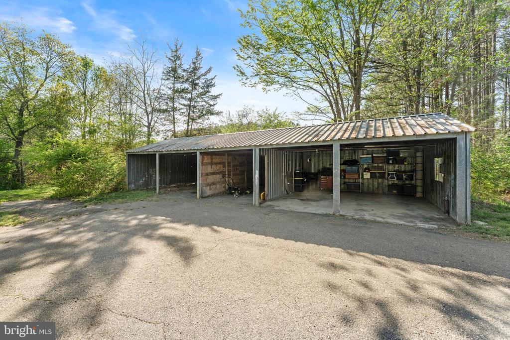 18634 LOUISA RD, LOUISA, Virginia 23093, 3 Bedrooms Bedrooms, ,2 BathroomsBathrooms,Residential,One Level Living - Like NEW cottage on 2.43 acres,18634 LOUISA RD,VALA2009686 MLS # VALA2009686