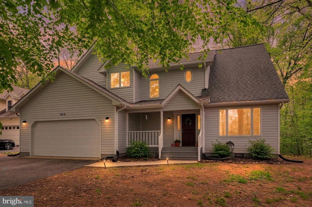 413 WILDERNESS DR, LOCUST GROVE, Virginia 22508, 4 Bedrooms Bedrooms, ,2 BathroomsBathrooms,Residential,413 WILDERNESS DR,VAOR2013852 MLS # VAOR2013852