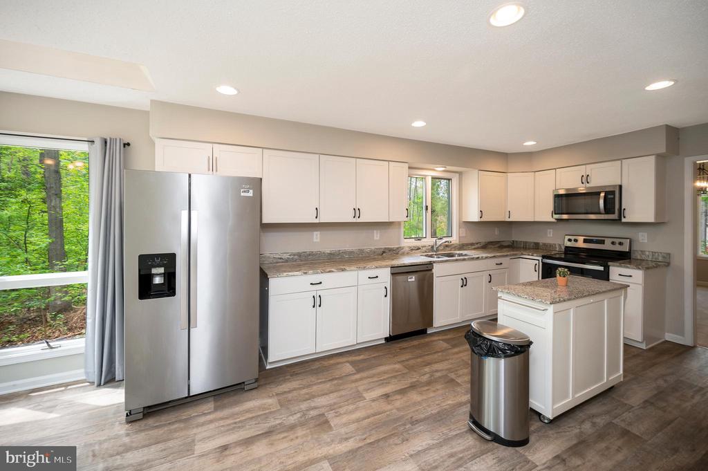 413 WILDERNESS DR, LOCUST GROVE, Virginia 22508, 4 Bedrooms Bedrooms, ,2 BathroomsBathrooms,Residential,413 WILDERNESS DR,VAOR2013852 MLS # VAOR2013852