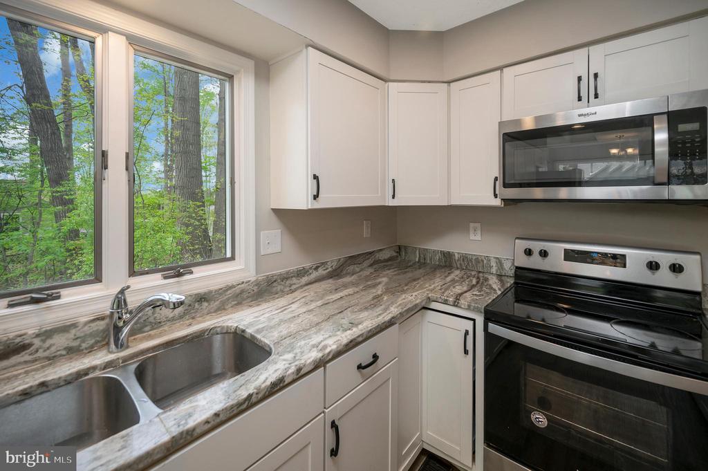 413 WILDERNESS DR, LOCUST GROVE, Virginia 22508, 4 Bedrooms Bedrooms, ,2 BathroomsBathrooms,Residential,413 WILDERNESS DR,VAOR2013852 MLS # VAOR2013852