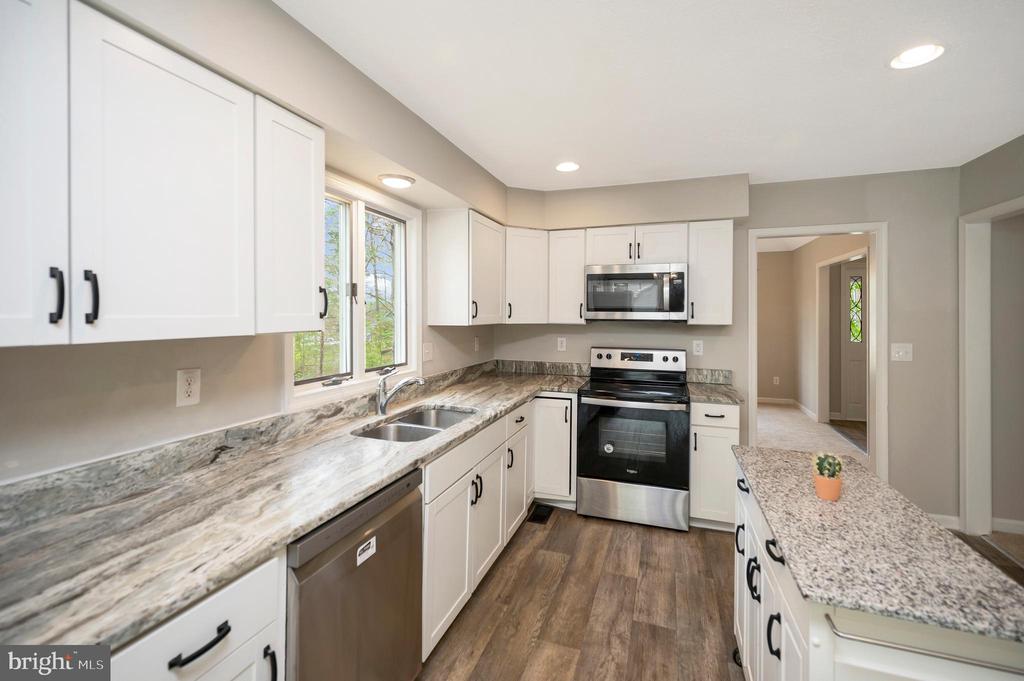 413 WILDERNESS DR, LOCUST GROVE, Virginia 22508, 4 Bedrooms Bedrooms, ,2 BathroomsBathrooms,Residential,413 WILDERNESS DR,VAOR2013852 MLS # VAOR2013852