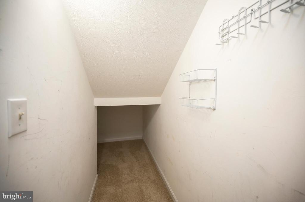 413 WILDERNESS DR, LOCUST GROVE, Virginia 22508, 4 Bedrooms Bedrooms, ,2 BathroomsBathrooms,Residential,413 WILDERNESS DR,VAOR2013852 MLS # VAOR2013852