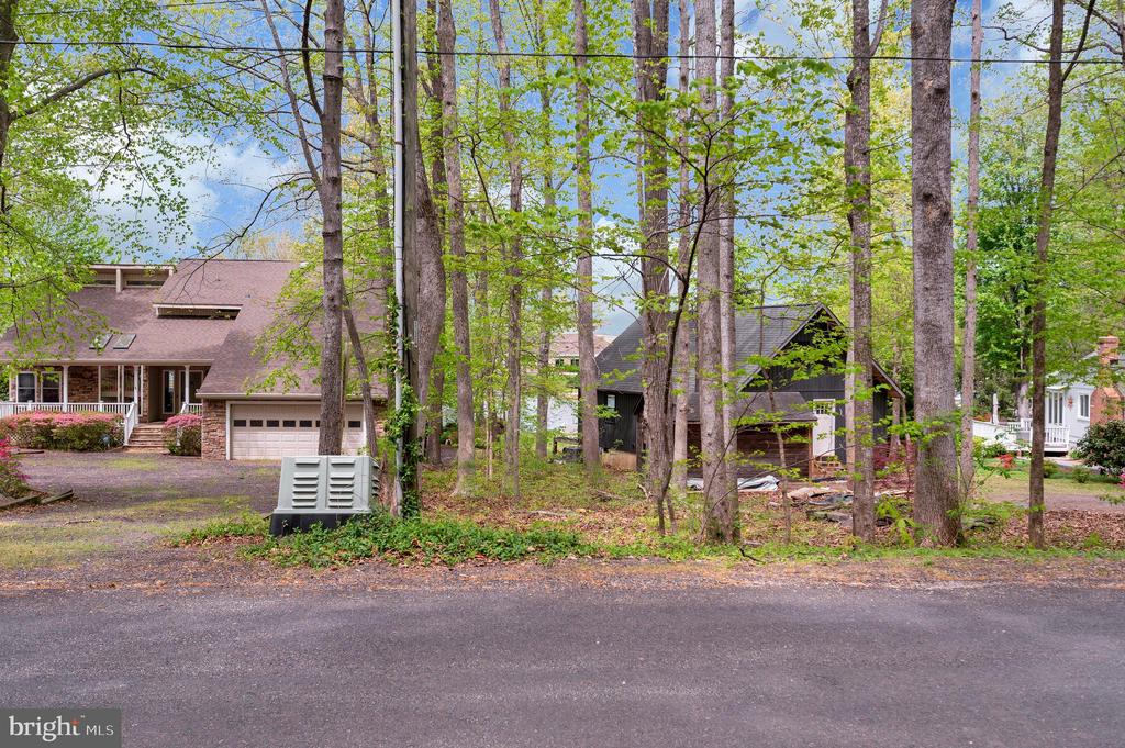 413 WILDERNESS DR, LOCUST GROVE, Virginia 22508, 4 Bedrooms Bedrooms, ,2 BathroomsBathrooms,Residential,413 WILDERNESS DR,VAOR2013852 MLS # VAOR2013852