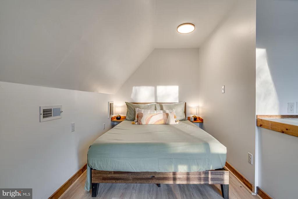 137 PARK VIEW LN, SHENANDOAH, Virginia 22849, 2 Bedrooms Bedrooms, ,1 BathroomBathrooms,Residential,137 PARK VIEW LN,VAPA2006312 MLS # VAPA2006312