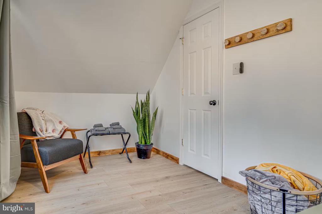 137 PARK VIEW LN, SHENANDOAH, Virginia 22849, 2 Bedrooms Bedrooms, ,1 BathroomBathrooms,Residential,137 PARK VIEW LN,VAPA2006312 MLS # VAPA2006312