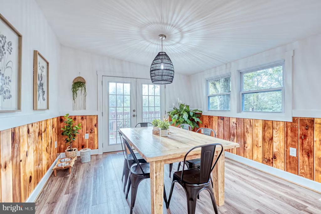 218 N VIEW DR, STANLEY, Virginia 22851, 3 Bedrooms Bedrooms, ,2 BathroomsBathrooms,Residential,218 N VIEW DR,VAPA2006314 MLS # VAPA2006314