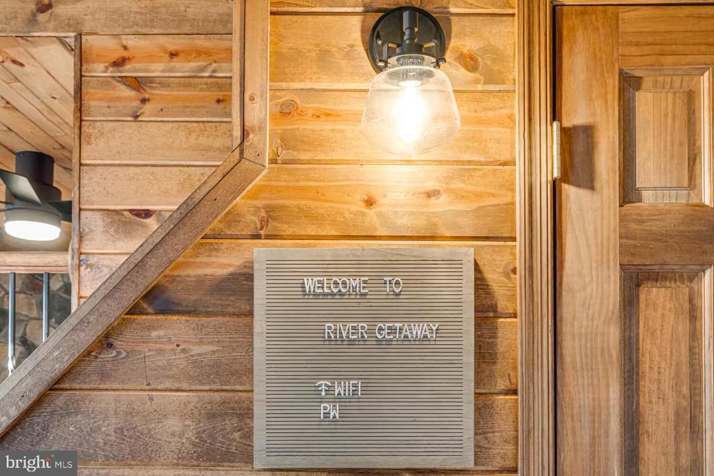 218 N VIEW DR, STANLEY, Virginia 22851, 3 Bedrooms Bedrooms, ,2 BathroomsBathrooms,Residential,218 N VIEW DR,VAPA2006314 MLS # VAPA2006314