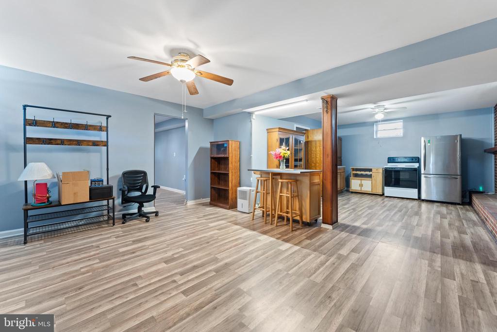 7105 PULLEN DR, FREDERICKSBURG, Virginia 22407, ,Residential,7105 PULLEN DR,VASP2041070 MLS # VASP2041070